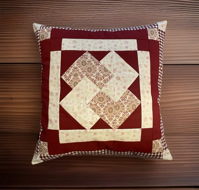 Patchwork Kissenhülle, Landhausstil Kissenbezug, beige/weinrot