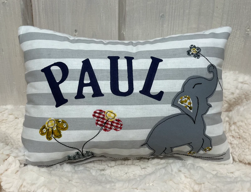 Namenskissen, Kuschelkissen, Kissen Geburt, Kinderkissen, Elefant 20x30cm.