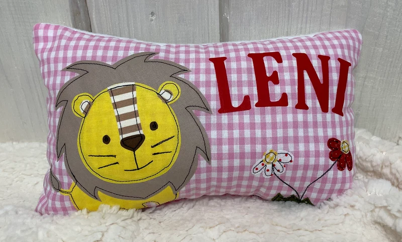 Namenskissen, Kuschelkissen, Kissen Geburt, Kinderkissen, Löwe 20x30cm.
