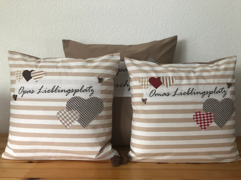 Landhausstil Kissenhülle * Kissenbezug * Dekokissen beige/weiß * Omas Lieblingsplatz *beige/weiß
