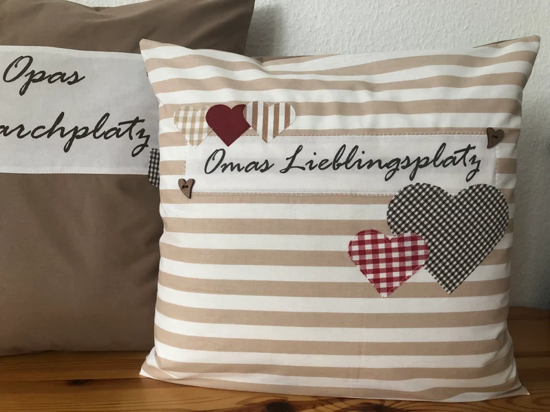 Landhausstil Kissenhülle * Kissenbezug * Dekokissen beige/weiß * Omas Lieblingsplatz *beige/weiß