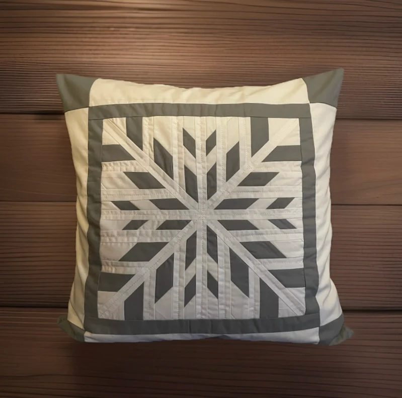 Patchwork Kissenhülle, Landhausstil Kissenbezug, grau/weiß 50x50cm