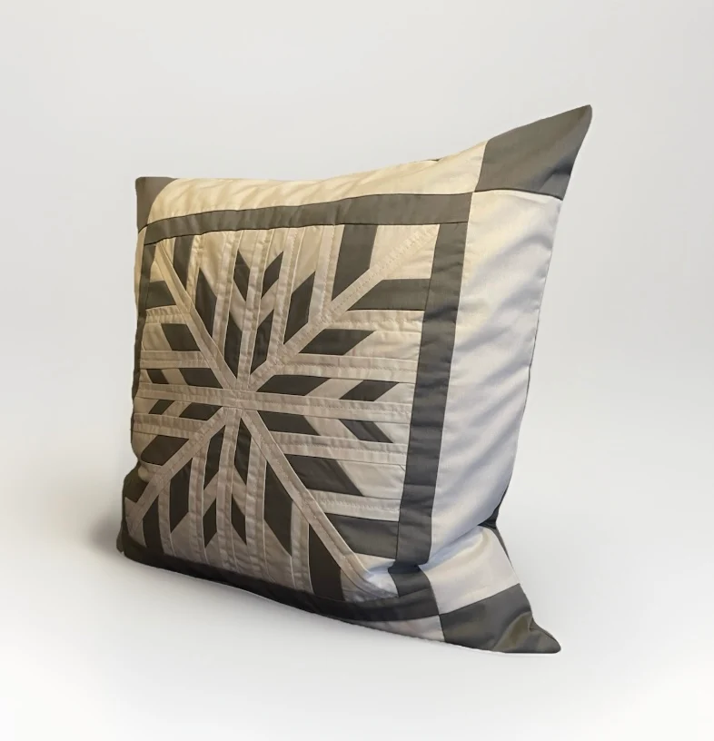 Patchwork Kissenhülle, Landhausstil Kissenbezug, grau/weiß 50x50cm