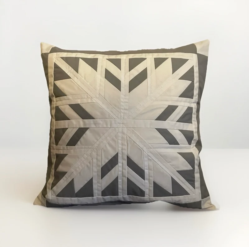 Patchwork Kissenhülle, Landhausstil Kissenbezug, grau/weiß 40x40cm