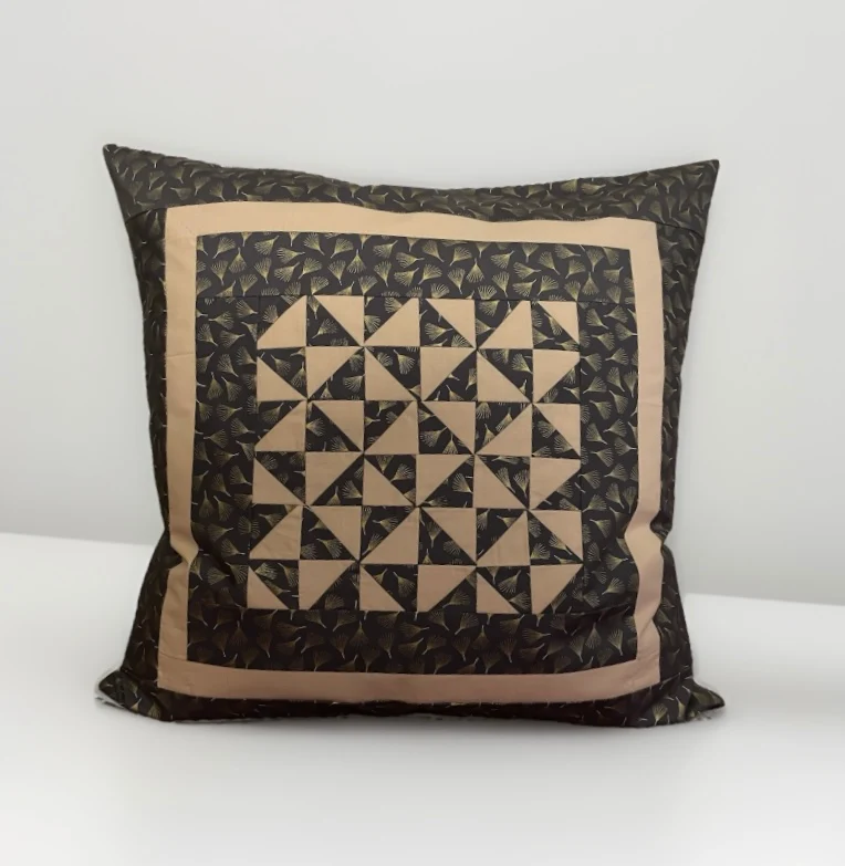 Patchwork Kissenhülle, Landhausstil Kissenbezug, grau/beige 50x50cm