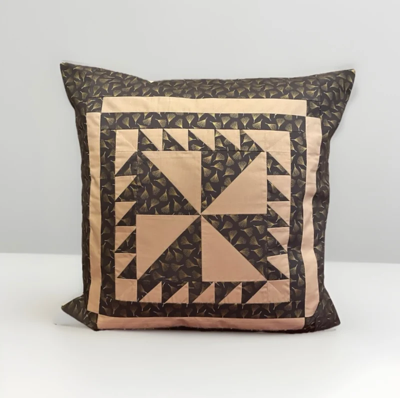 Patchwork Kissenhülle, Landhausstil Kissenbezug, grau/beige 50x50cm