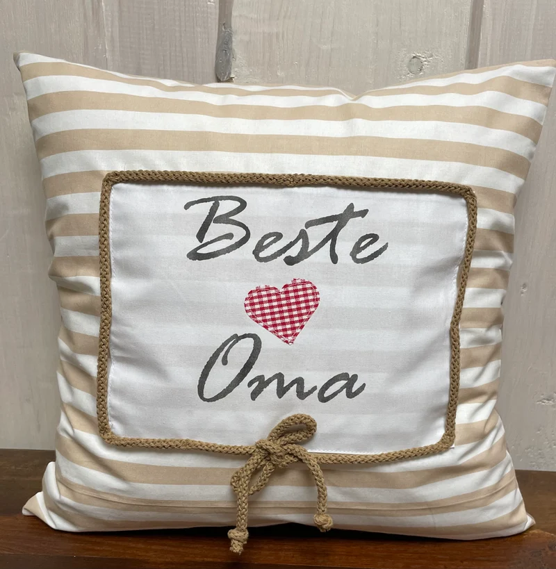 Landhausstil Kissenhülle, Kissenbezug, Dekokissen *Beste Oma* beige/weiß gestreift