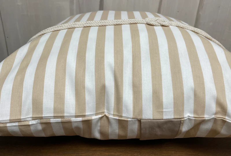 1 Maritime Kissenhülle, Landhausstil Kissenbezug * Seemannsknoten * beige/weiß gestreift