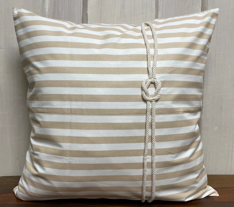 1 Maritime Kissenhülle, Landhausstil Kissenbezug * Seemannsknoten * beige/weiß gestreift