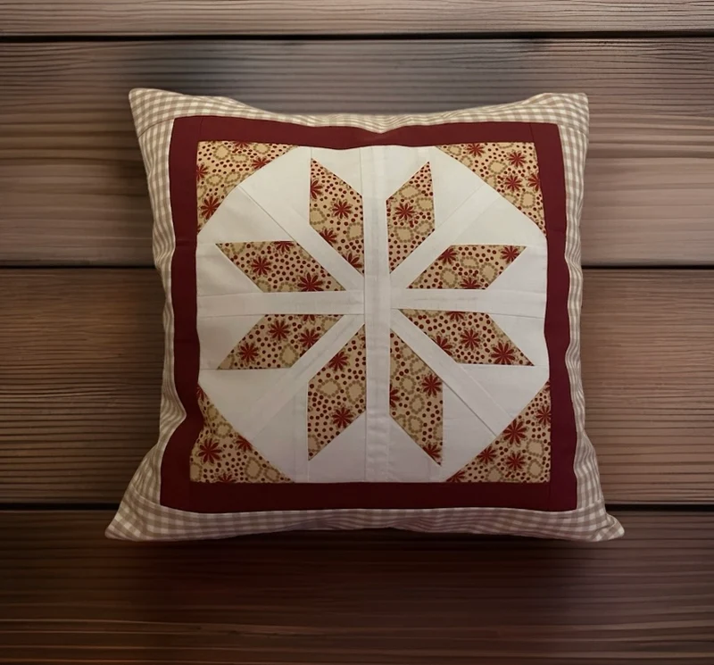 Patchwork Kissenhülle, Landhausstil Kissenbezug, beige /rot/ weiß 40x40cm