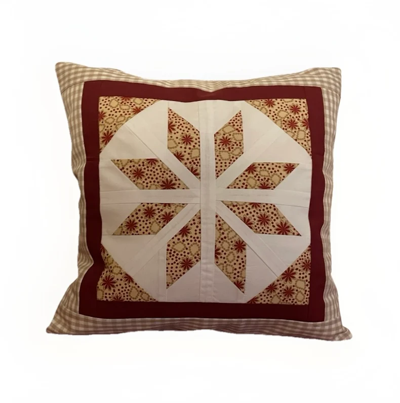 Patchwork Kissenhülle, Landhausstil Kissenbezug, beige /rot/ weiß 40x40cm