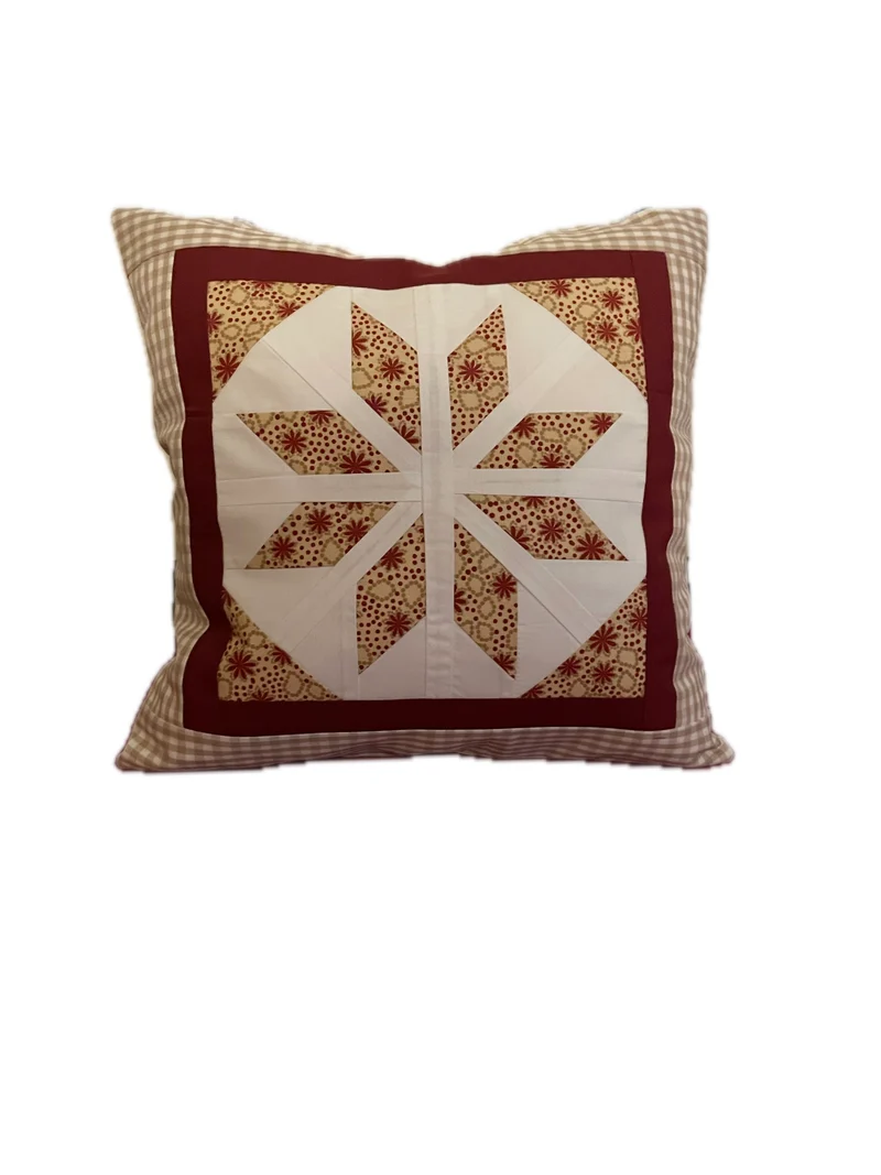 Patchwork Kissenhülle, Landhausstil Kissenbezug, beige /rot/ weiß 40x40cm