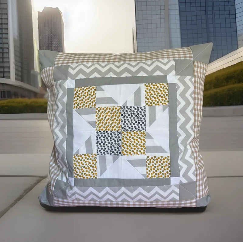 Patchwork Kissenhülle, Landhausstil Kissenbezug, grau/weiß/gelb 40x40cm