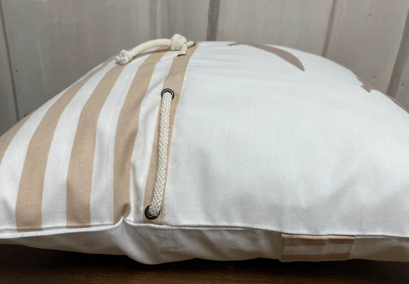 1 Maritime Kissenhülle, Landhausstil Kissenbezug * Möwen * weiß/beige