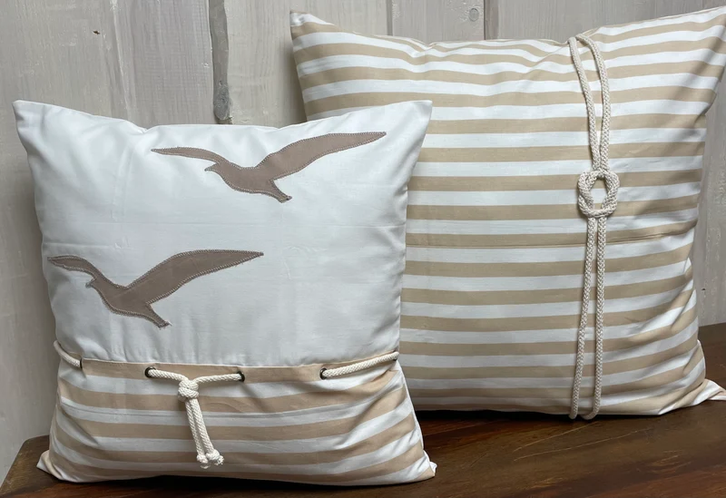 1 Maritime Kissenhülle, Landhausstil Kissenbezug * Möwen * weiß/beige