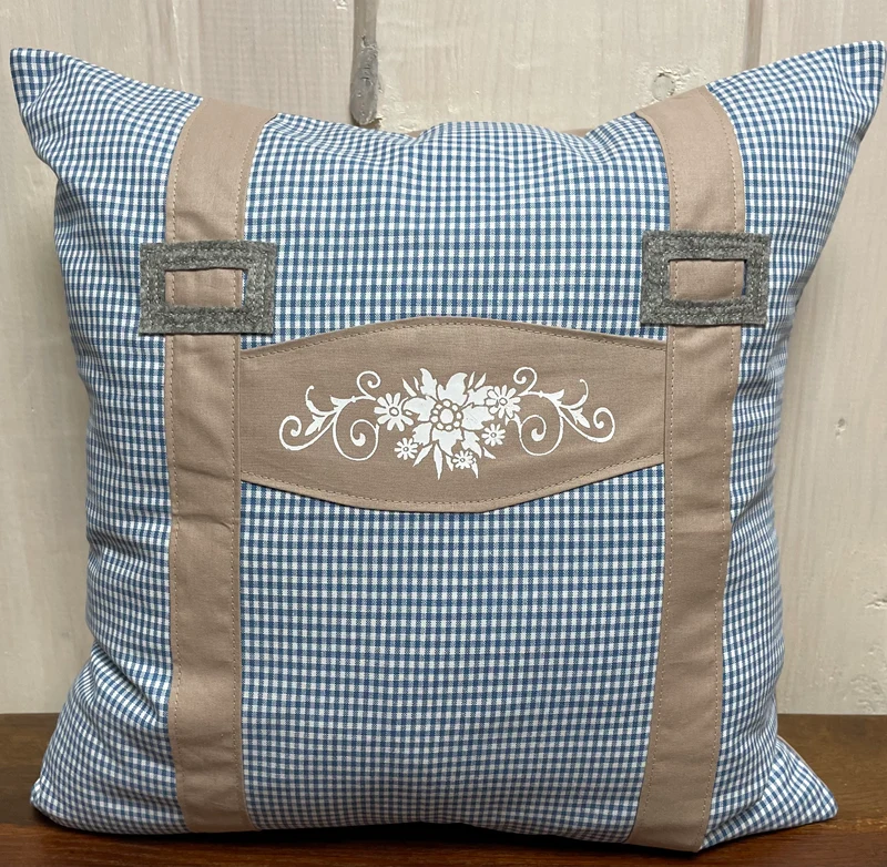 Landhausstil Kissenhülle, Kissenbezug, blau/weiß/beige kariertes Dekokissen * Hosenträger *