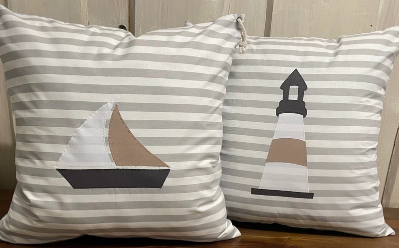 Maritime Kissenhülle, Landhausstil Kissen * Segelboot * grau/weiß/beige