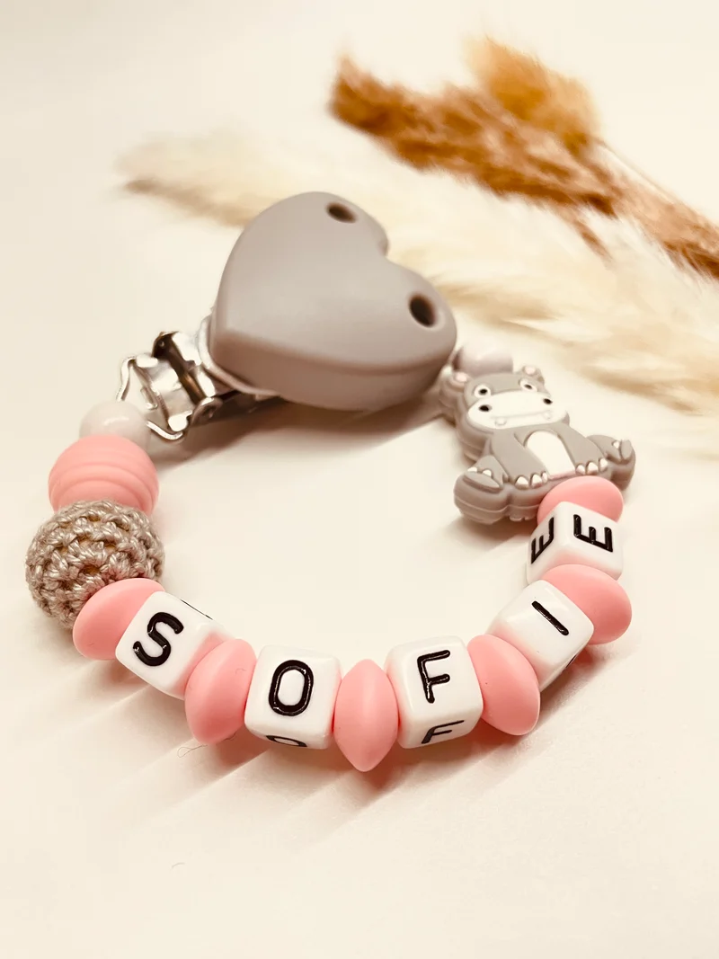 Schnullerkette Nilpferd candy rosa-grau