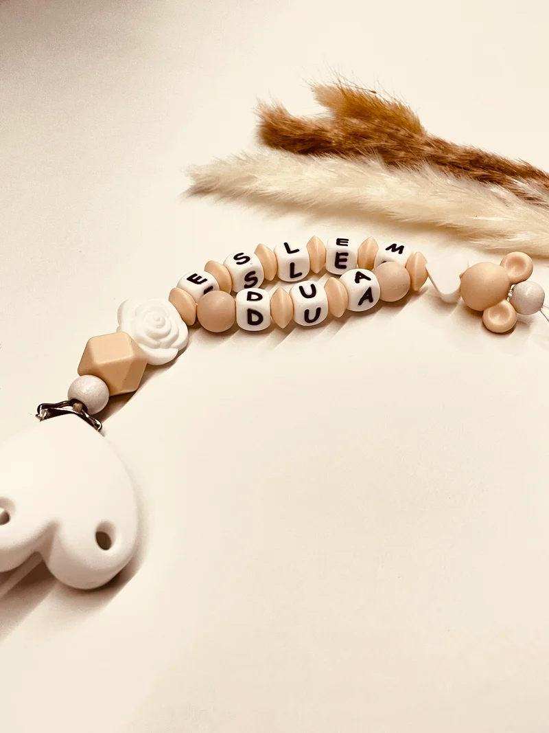 Schnullerkette Maus mit Rose beige