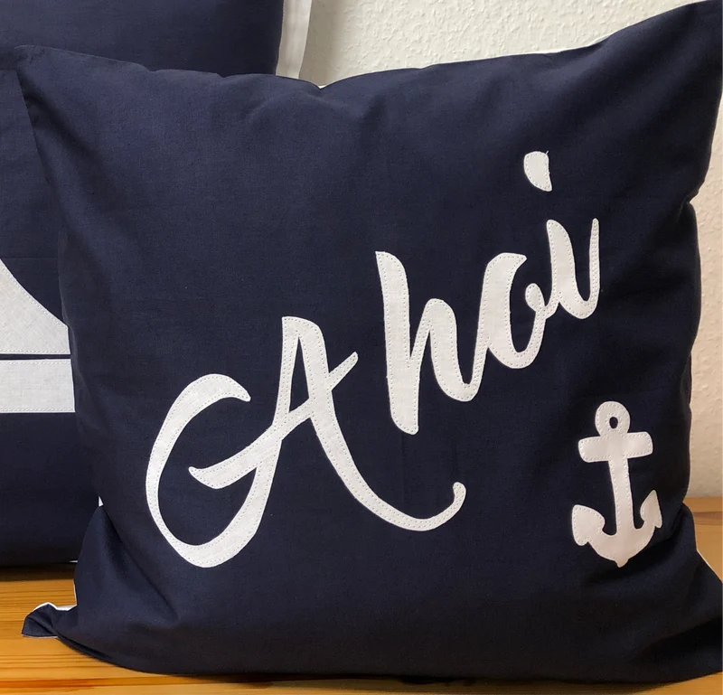 Maritime Kissenhülle, Landhausstil Dekokissen, Ahoi, blau/weiß