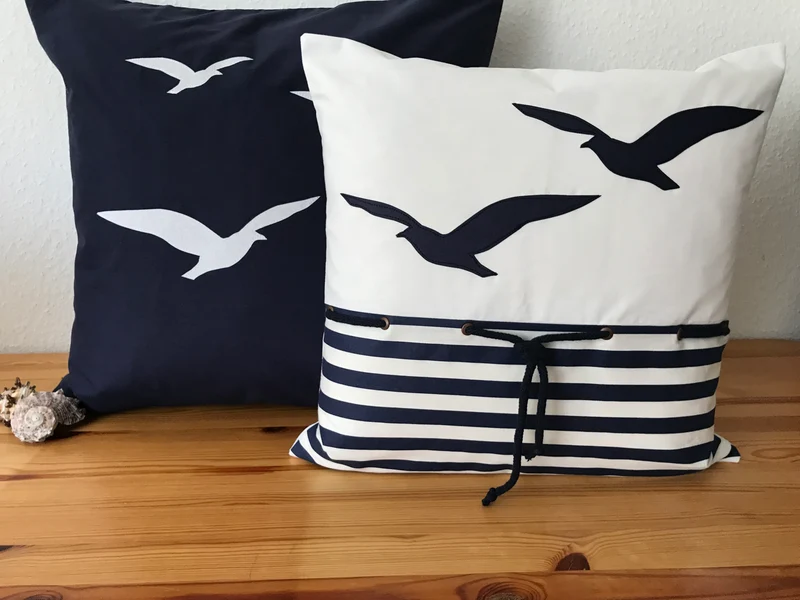1x Maritime Kissenhülle, Kissenbezug, Landhausstil Kissen, Dekokissen Möwen weiß