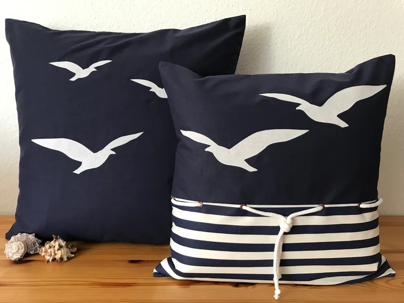 1 Maritime Kissenhülle, Kissenbezug,Landhausstil Kissen Möwen blau/weiß