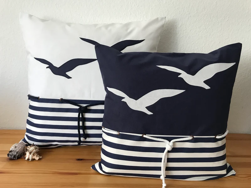 1 Maritime Kissenhülle, Kissenbezug,Landhausstil Kissen Möwen blau/weiß