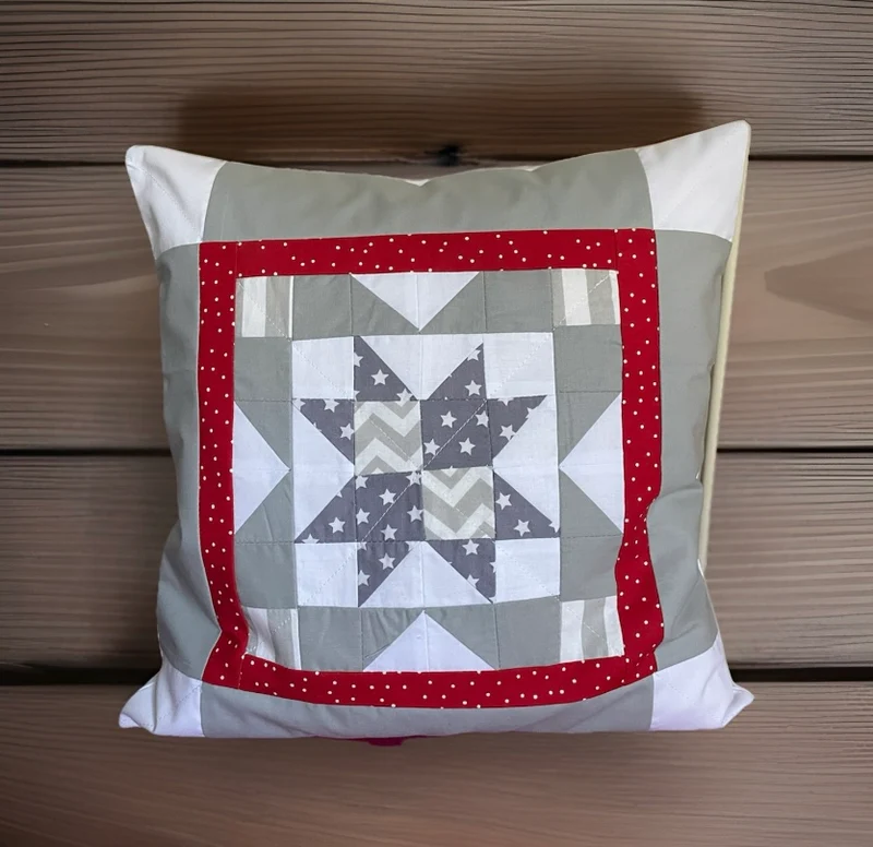 Patchwork Kissenhülle, Landhausstil Kissenbezug, rot/grau/weiß 40x40cm
