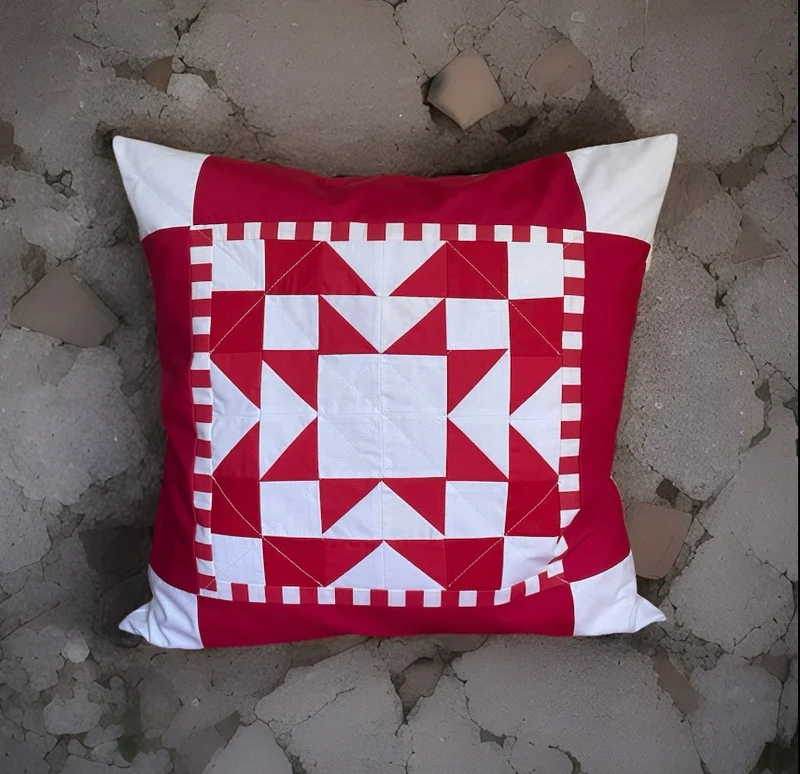 Patchwork Kissenhülle, Landhausstil Kissenbezug, rot/weiß 50x50cm