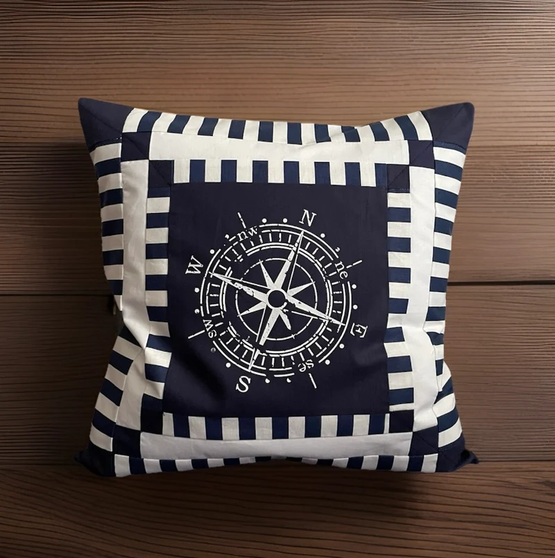 Maritime Kissenhülle, Patchwork Kissenbezug, Dekokissen * Kompass * blau/weiß
