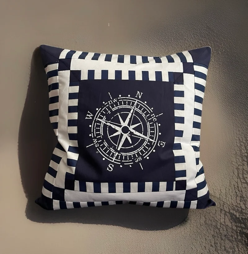 Maritime Kissenhülle, Patchwork Kissenbezug, Dekokissen * Kompass * blau/weiß