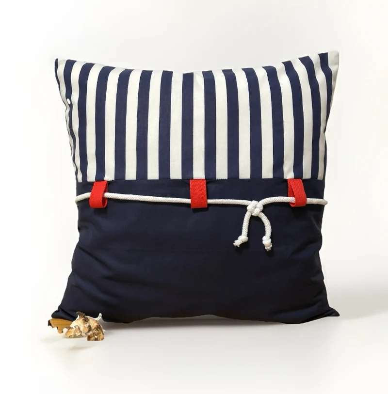 Maritime Kissenhülle, Landhausstil Dekokissen Seemannsknoten blau/weiß gestreift