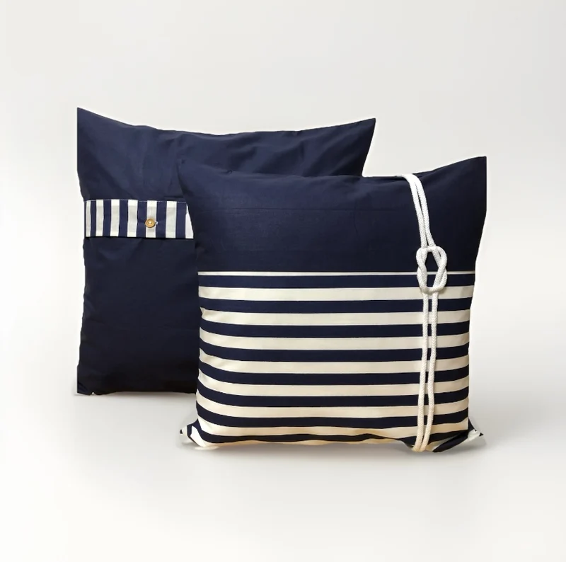 Maritime Kissenhülle, Landhausstil Dekokissen Seemannsknoten blau/weiß gestreift