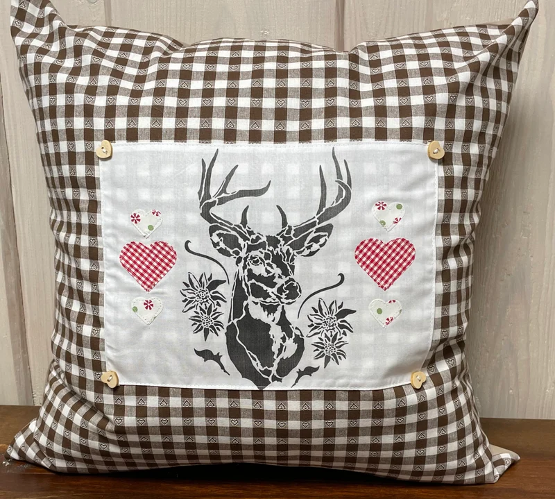 Landhausstil Kissenhülle, Kissenbezug, braun/weiß kariertes Dekokissen * Hirsch *