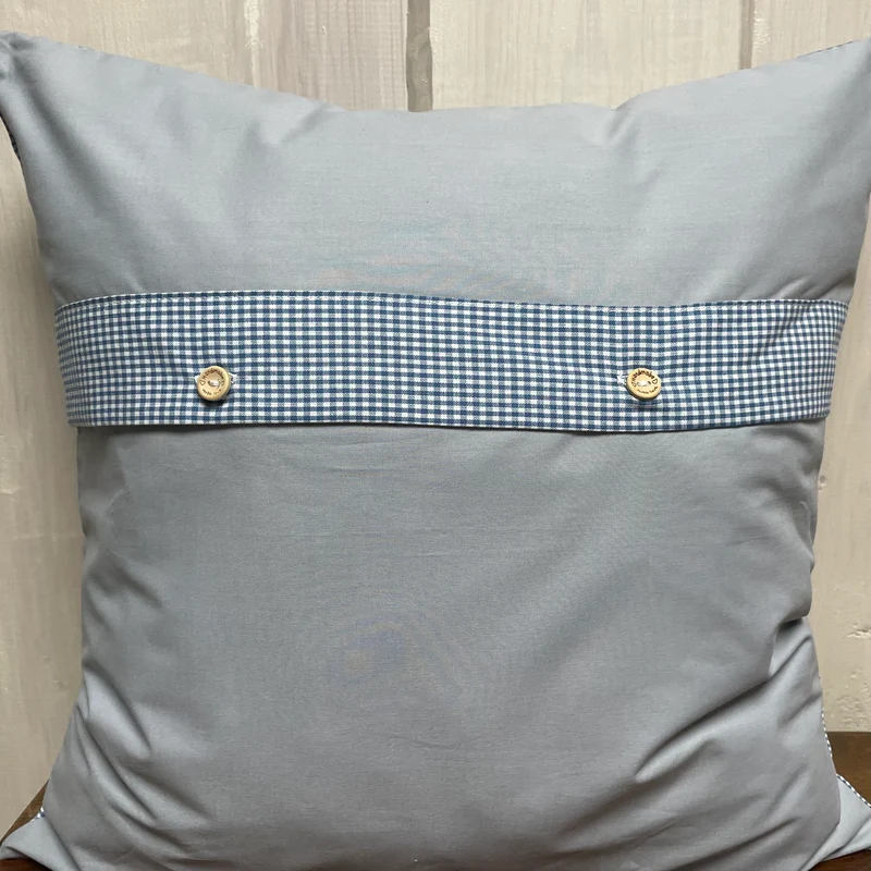Landhausstil Kissenhülle * Kissenbezug * blau/grau kariertes Dekokissen * Hosenträger *