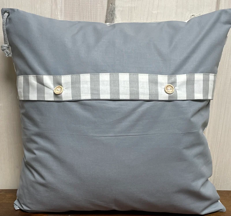 Maritime Kissenhülle, Kissenbezug, Landhausstil Kissen * Muscheln * grau/weiß