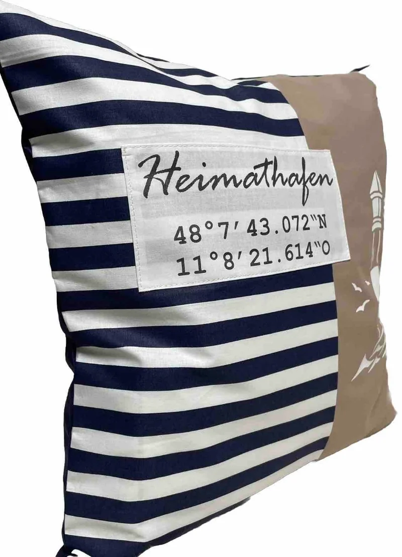 Maritimer Kissenbezug personalisiert mit den Koordinaten von deinem Zuhause * Heimathafen … * blau/weiß/beige