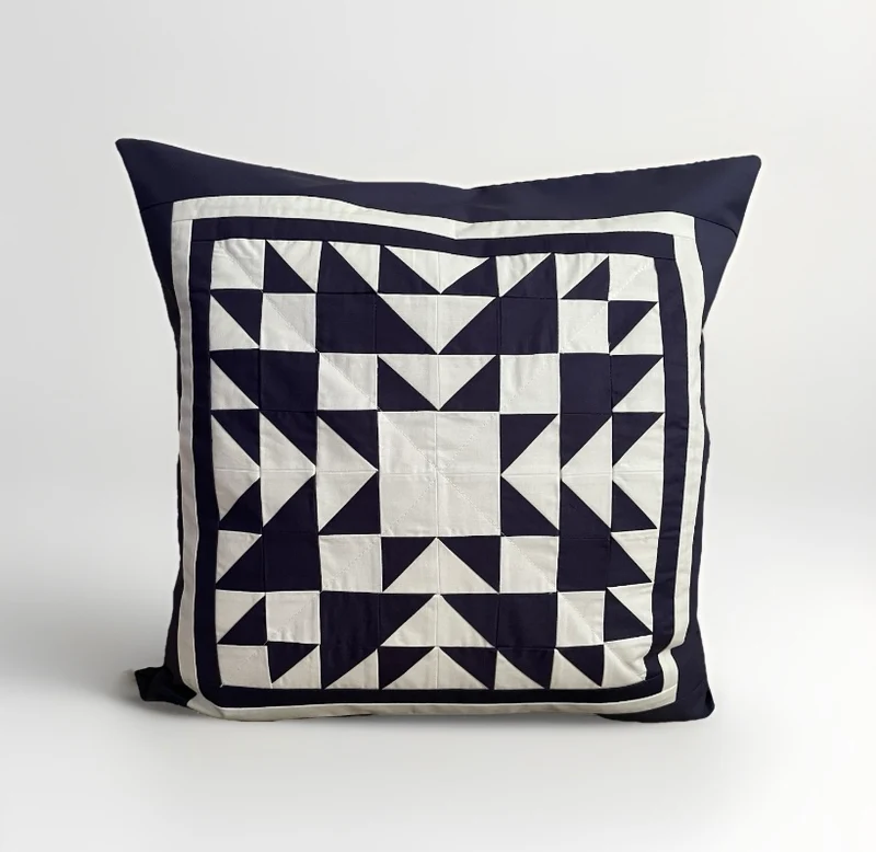 Patchwork Kissenhülle, Landhausstil Kissenbezug, blau/weiß 50x50cm