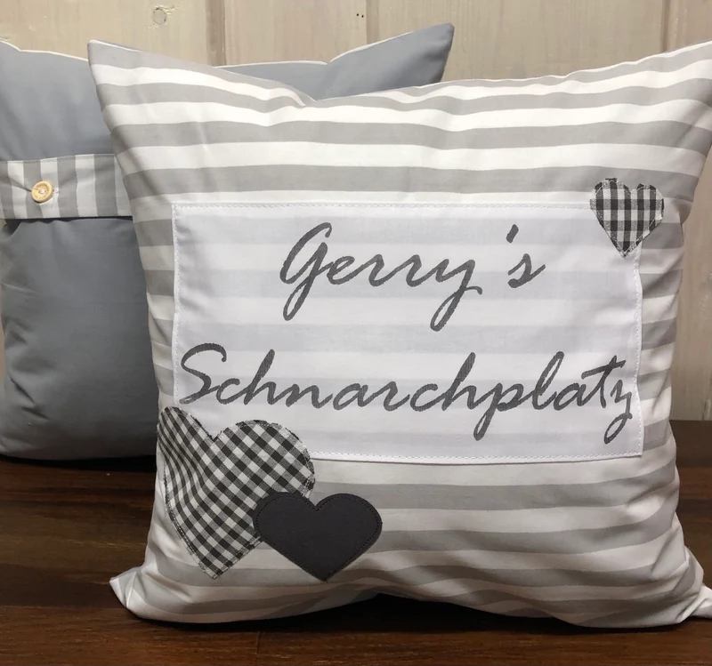 Personalisierte Kissenhülle, Landhausstil Kissenbezug * Dekokissen * …. Schnarchplatz * grau/weiß