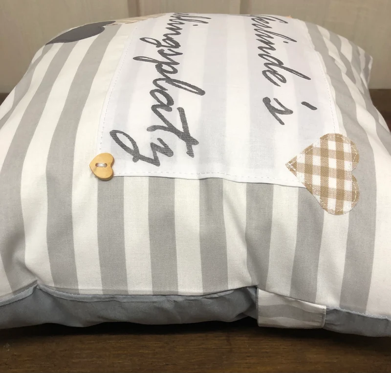 Personalisierte Kissenhülle, Landhausstil Kissenbezug * Dekokissen * …. Lieblingsplatz * grau/weiß