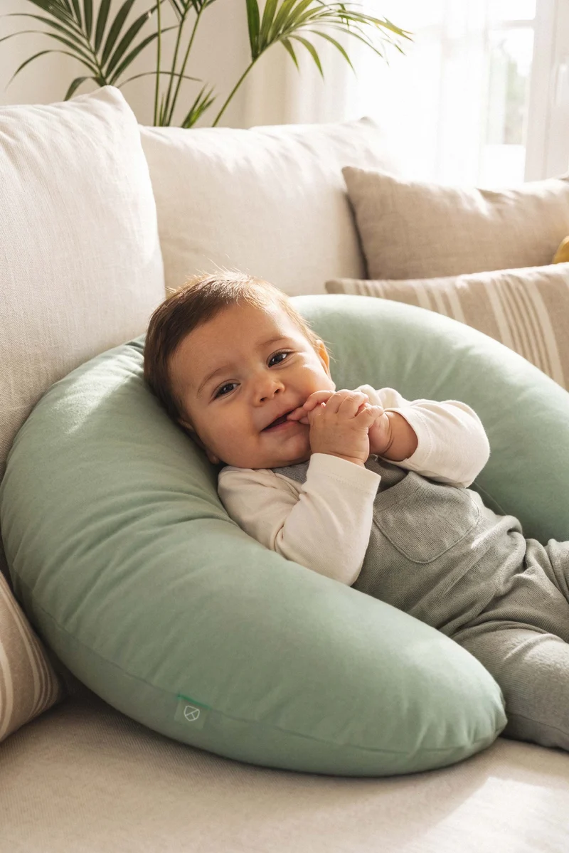 HUG BABY Breastfeeding Pillow - Pale Green