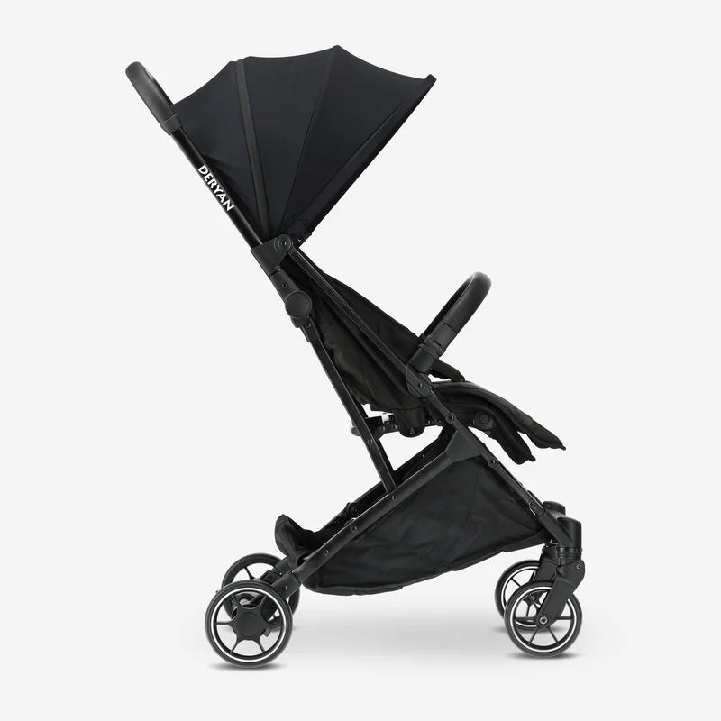 Deryan Airplane Buggy – Inclusief regenhoes en transporttas - Zwart