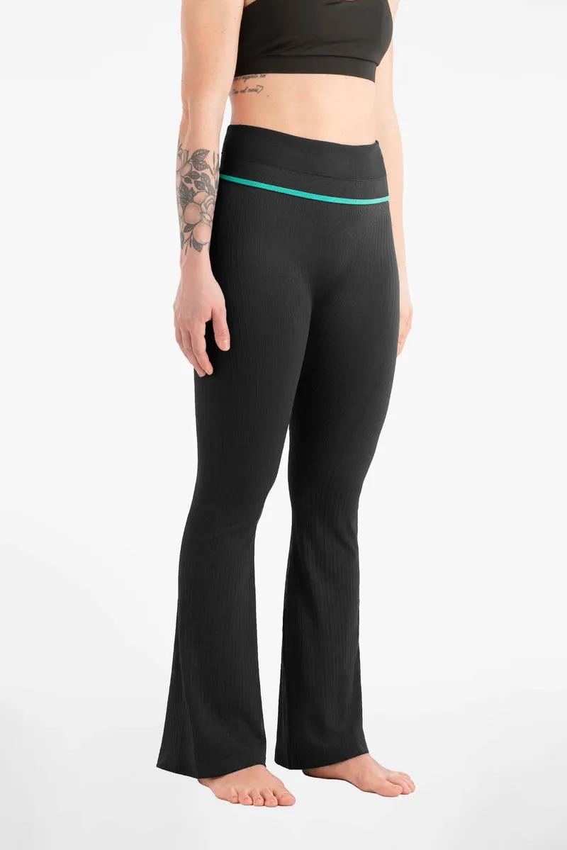 MATERNITY PANTS Maternity Pants - Black
