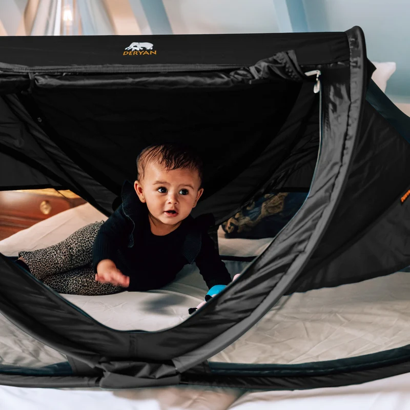 Deryan Luxus-Campingbett für Kleinkinder - Inklusive selbstaufblasender Matratze - Schwarz