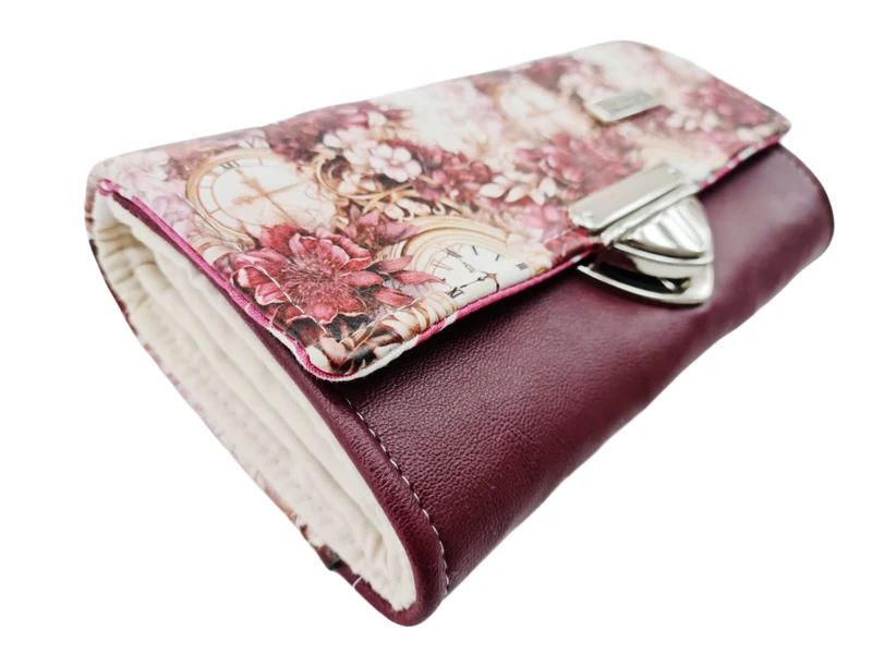 Geldbörse Uhren Blumen burgund von Atelier MiaMia