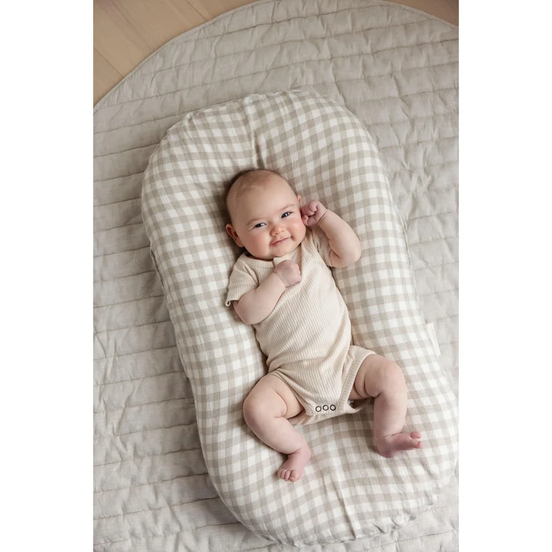 Linen Label Baby Lounger Nest