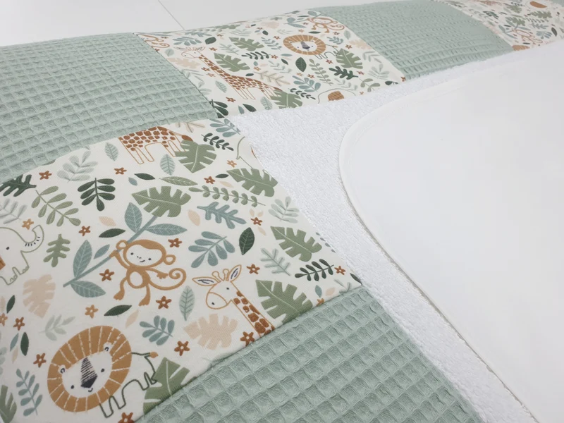 Wickelauflage Wickelunterlage Wickeltisch Dschungel von Atelier MiaMia