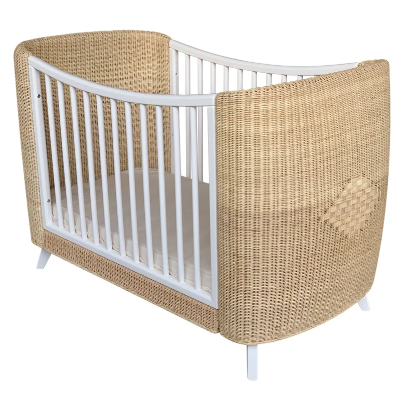 Mitwachsendes Babybett Coquillage aus Rattangeflecht & Holz
