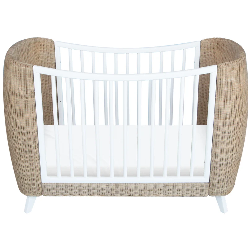 Mitwachsendes Babybett Coquillage aus Rattangeflecht & Holz