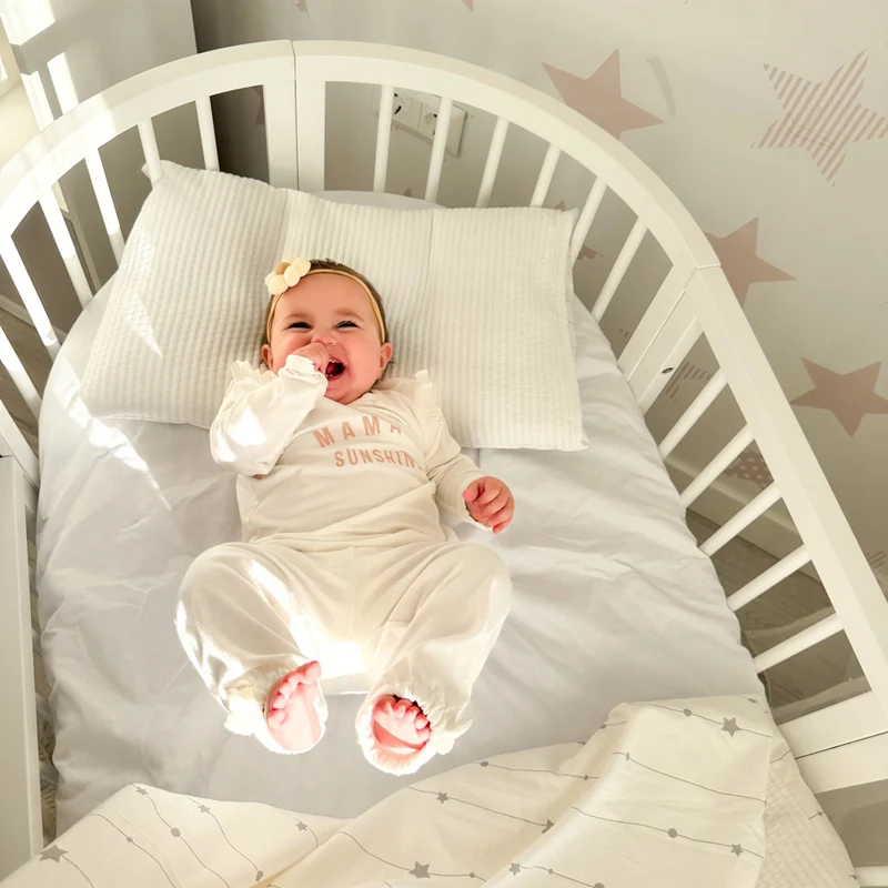 5in1 Babybett Beistellbett Olly aus Buchenholz mit Matratze, Weiß